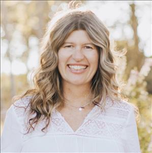 Massage Therapist Image