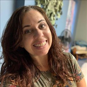 Massage Therapist Image