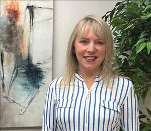 Massage Therapist Image