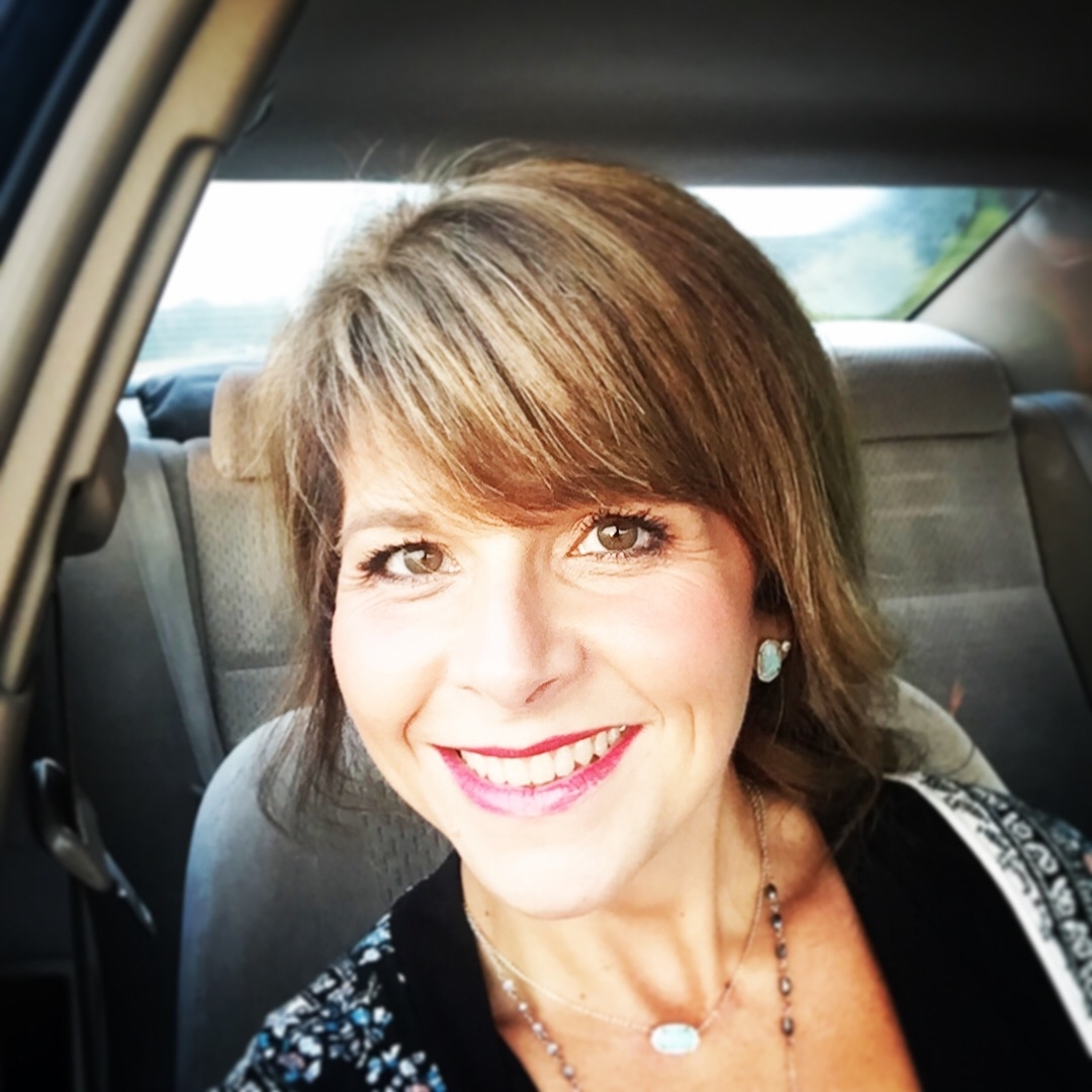 Massage Therapist Image