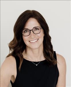 Massage Therapist Image