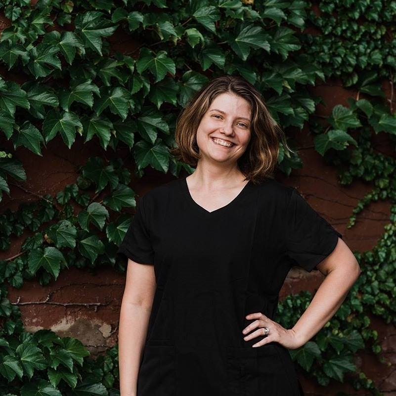 Massage Therapist Image