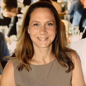 Massage Therapist Image