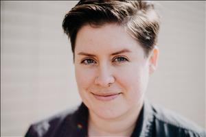 Massage Therapist Image