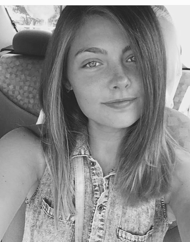 Massage Therapist Image