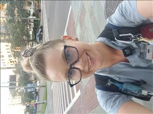 Massage Therapist Image