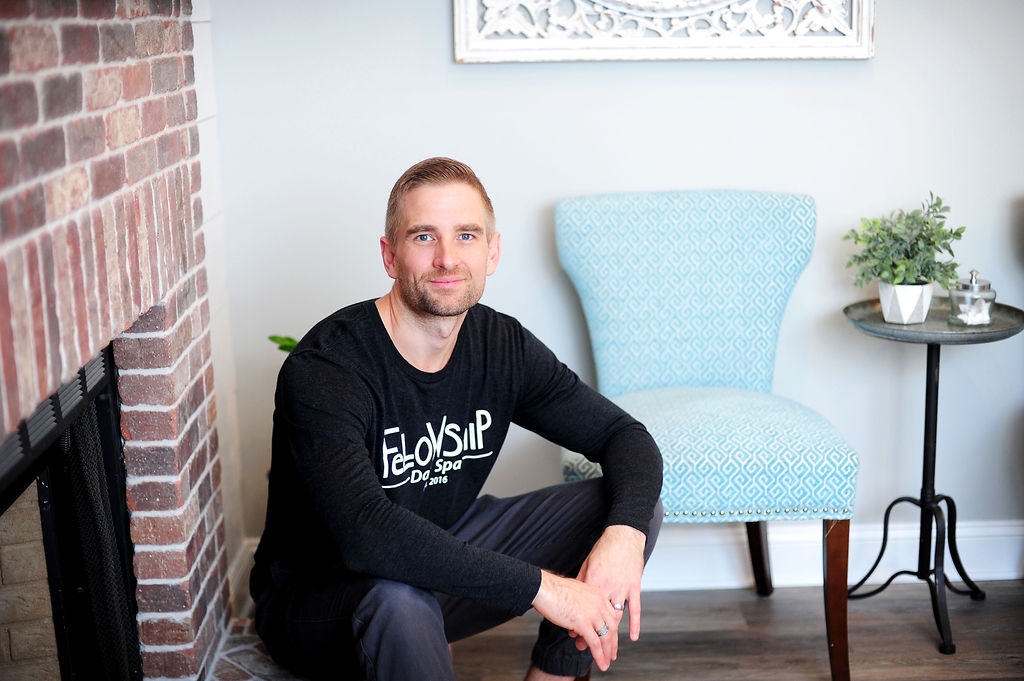 Massage Therapist Image