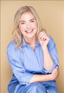 Massage Therapist Image