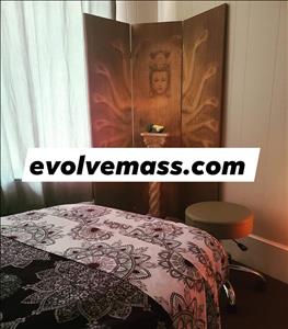 Massage Therapist Image