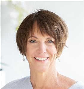 Massage Therapist Image