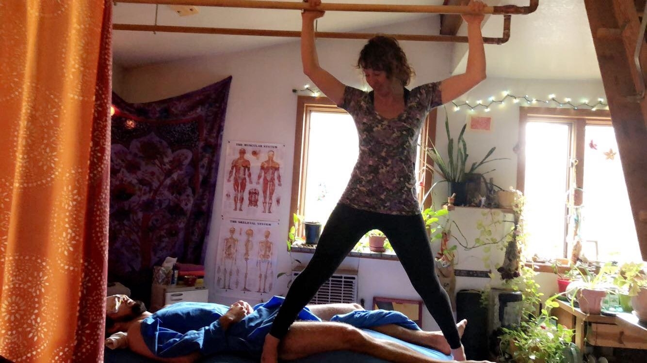 Massage Therapist Image