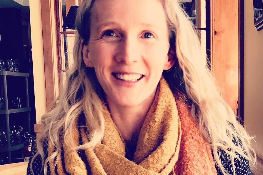 Massage Therapist Image