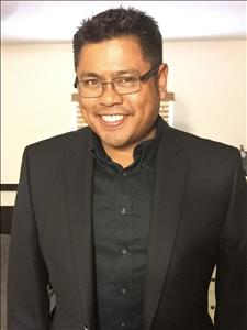 Massage Therapist Image