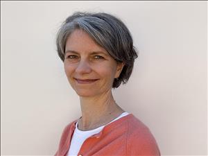 Massage Therapist Image