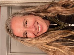 Massage Therapist Image