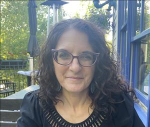 Massage Therapist Image