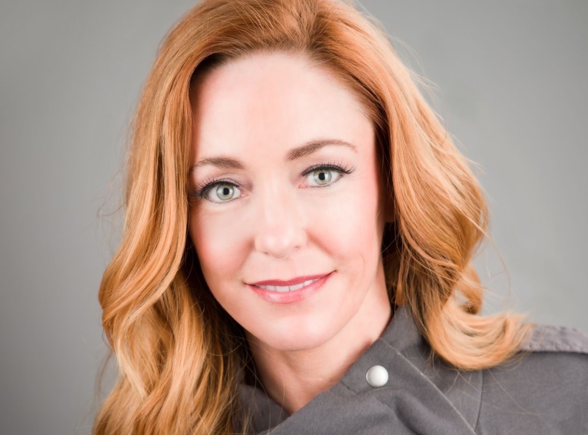 Massage Therapist Image